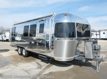 Used 2006 Airstream International 28 available in Kennedale, Texas