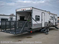 Used 2021 Dutchmen Coleman Lantern 300TQ available in Kennedale, Texas