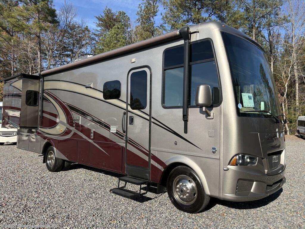 Used 2020 Newmar Bay Star Sport 3008 available in Ashland, Virginia