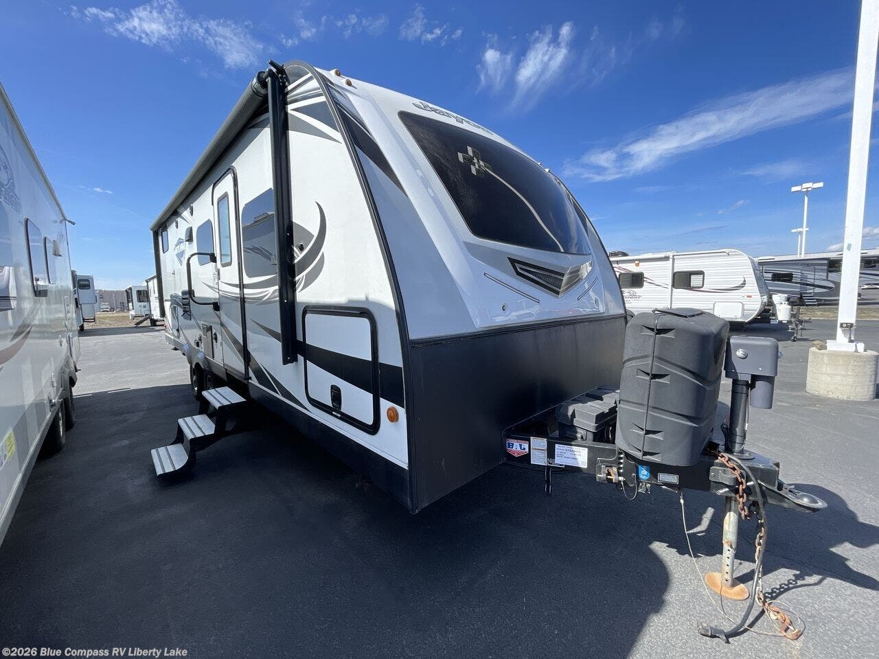 Used 2019  Jayco White Hawk 24MBH by Jayco from Blue Compass RV Liberty Lake in Liberty Lake, WA