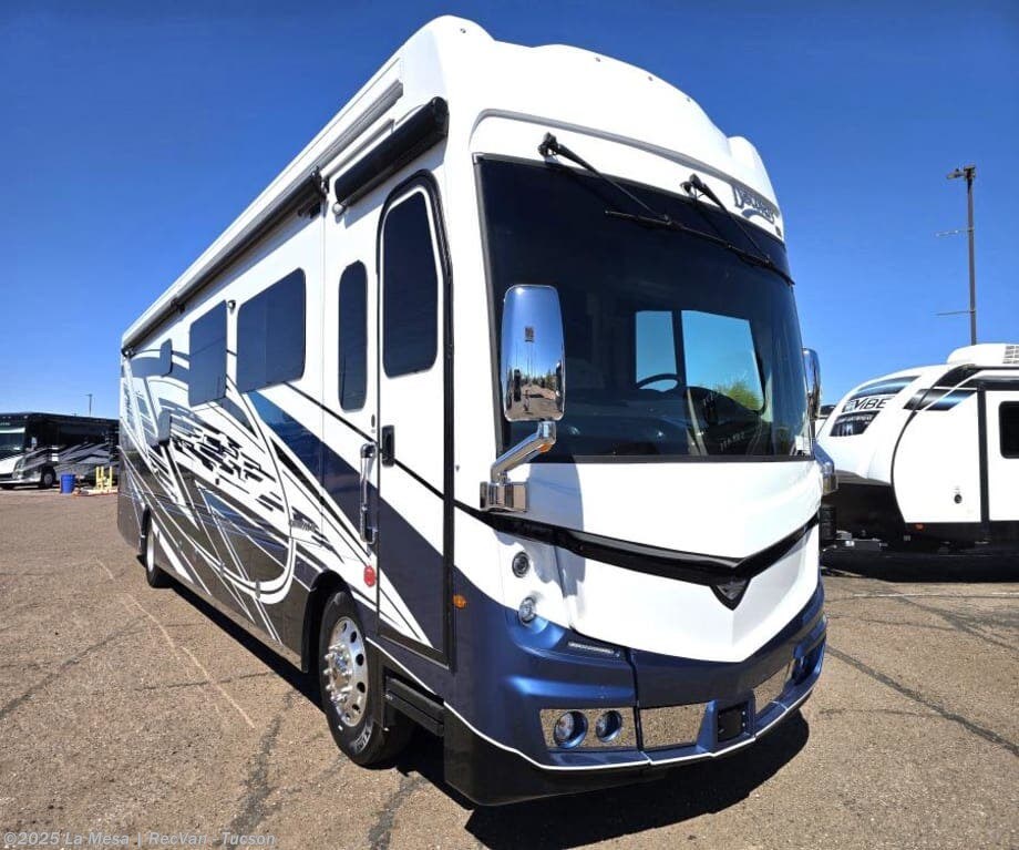 New 2026 Fleetwood Discovery LXE 40G-LXE available in Tucson, Arizona