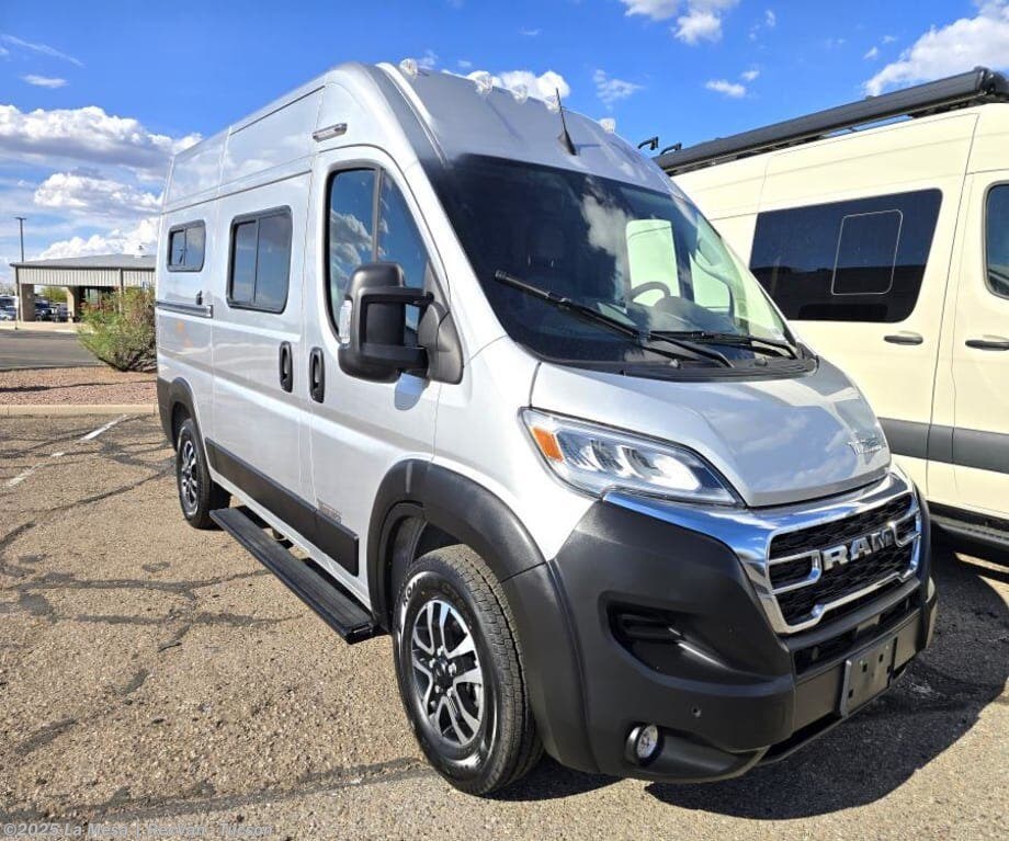 New 2026 Winnebago Solis Pocket BUT36A available in Tucson, Arizona