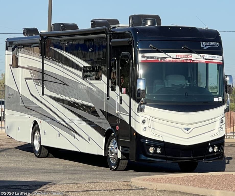 New 2027 Fleetwood Discovery 38K available in Tucson, Arizona