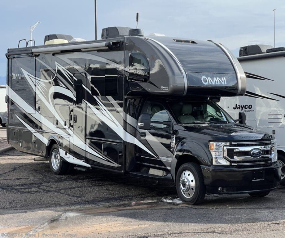 Used 2022 Thor Motor Coach Omni XG32 available in Tucson, Arizona