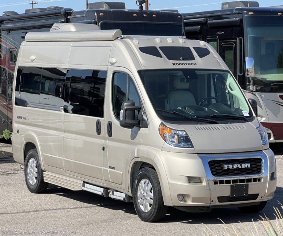 Used 2022  Roadtrek ZION ZION SRT by Roadtrek from La Mesa | RecVan - Tucson in Tucson, AZ