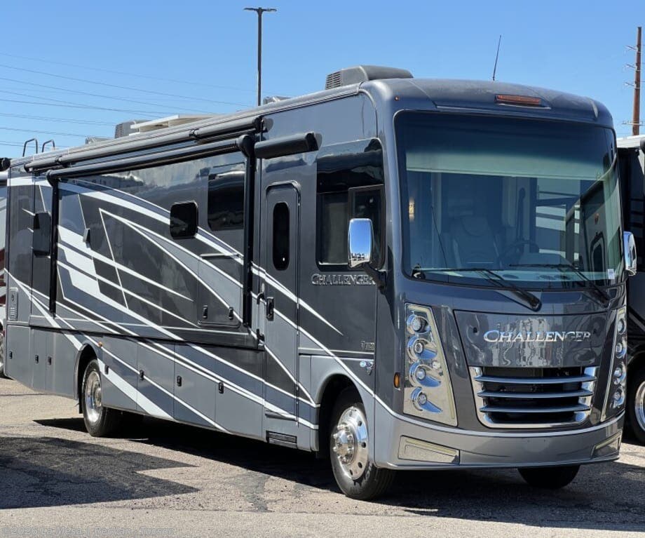 Used 2023 Thor Motor Coach Challenger 37FH available in Tucson, Arizona
