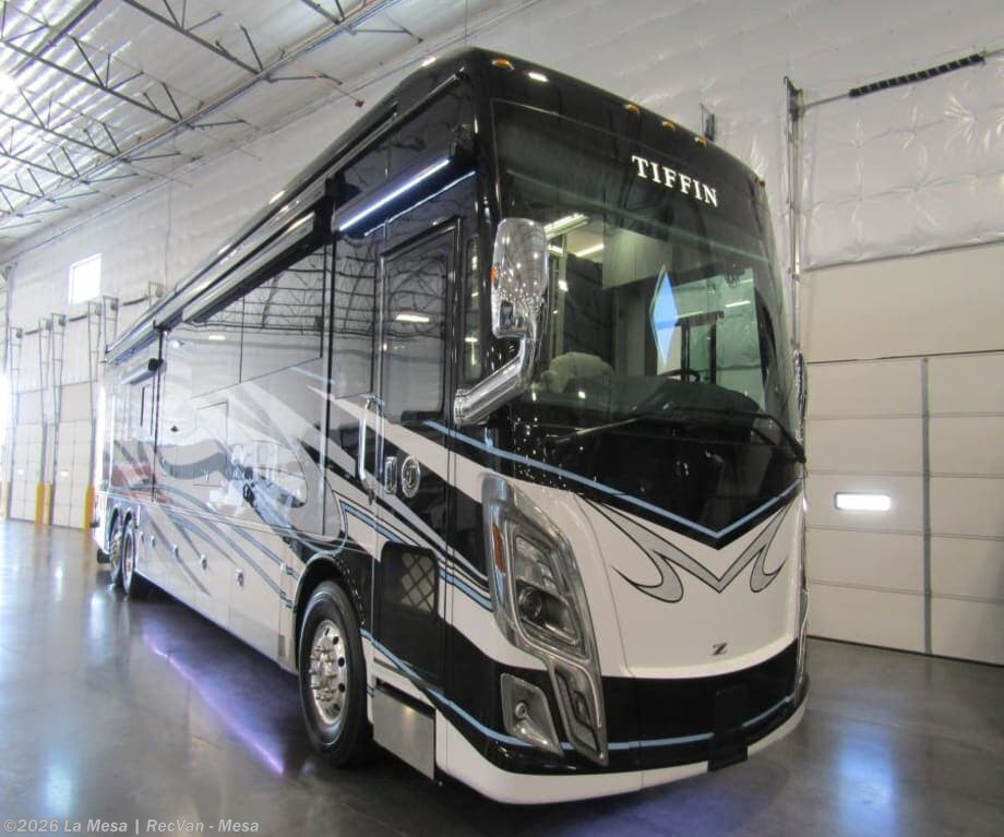 New 2025 Tiffin Zephyr 45PZ available in Mesa, Arizona