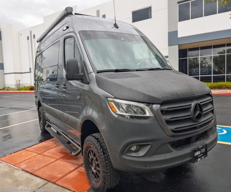 Used 2022  Pleasure-Way  RECON 4X4 RECON 4X4 by Pleasure-Way from La Mesa | RecVan - Mesa in Mesa, AZ