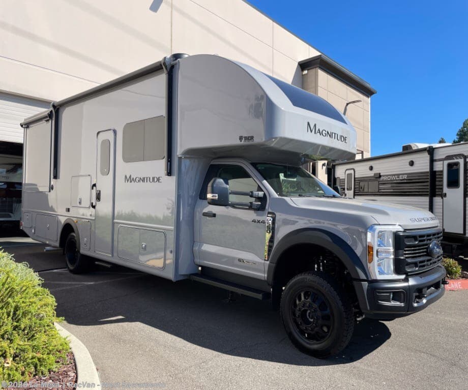 New 2027 Thor Motor Coach Magnitude Grand X32-M available in West Sacramento, California