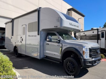 New 2027 Thor Motor Coach Magnitude X32-M available in West Sacramento, California