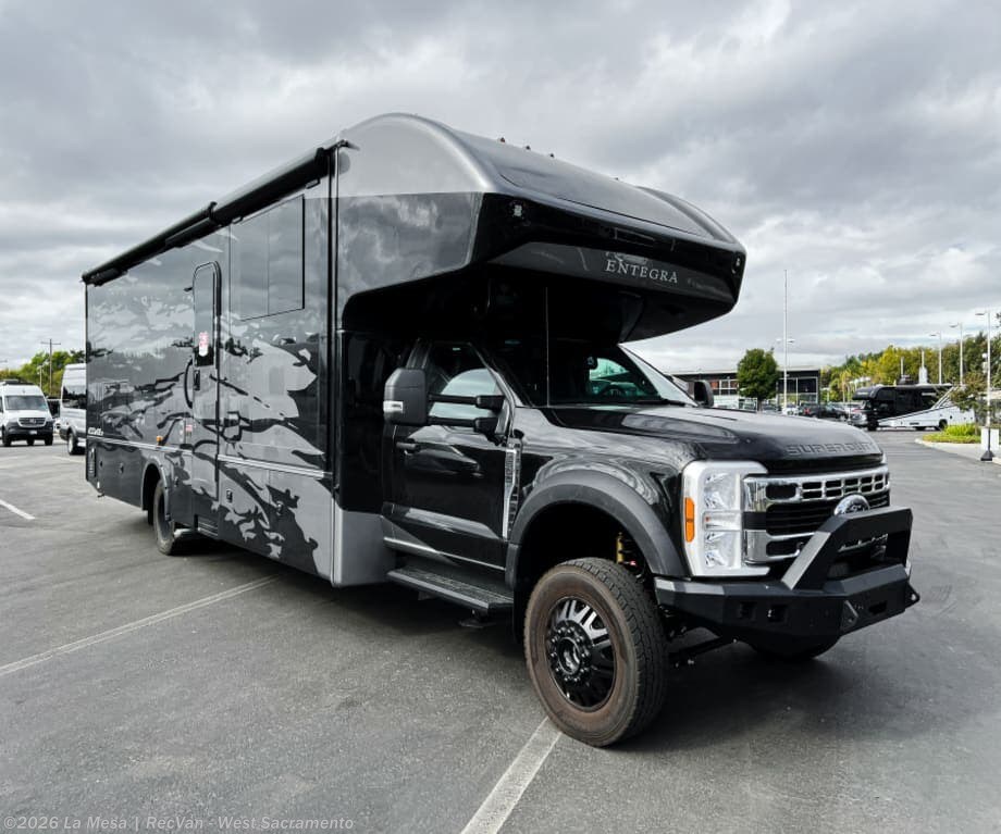New 2027 Entegra Coach Accolade XT 35L available in West Sacramento, California