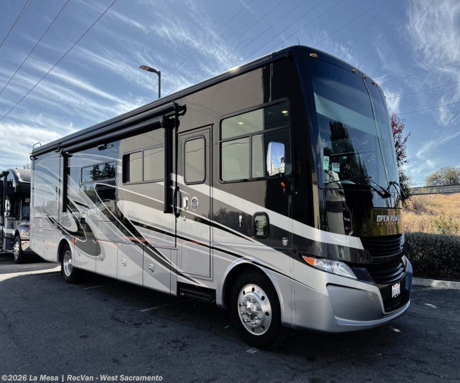 Used 2020  Tiffin  OPEN ROAD 34PA by Tiffin from La Mesa | RecVan - West Sacramento in West Sacramento, CA