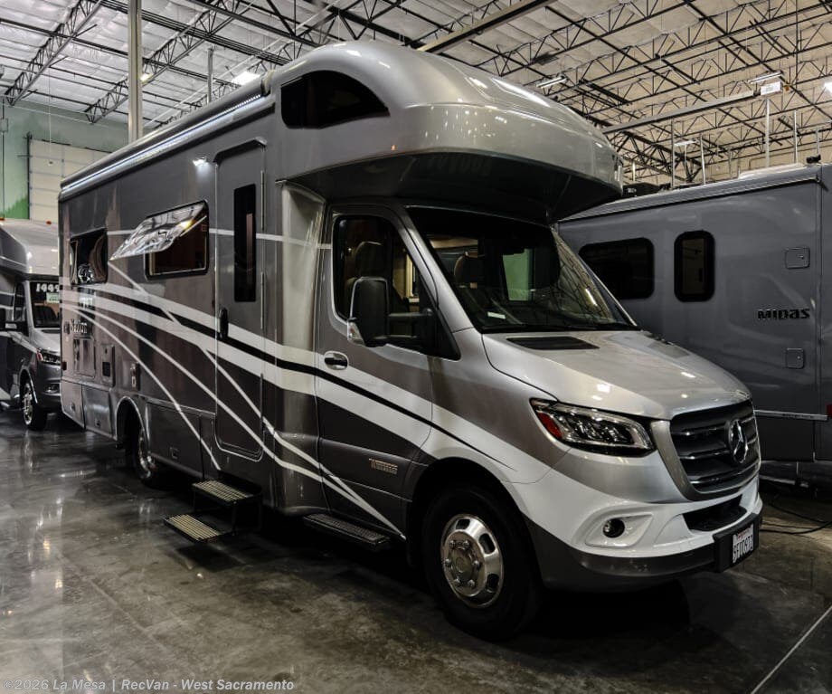 Used 2023  Winnebago Navion 24J by Winnebago from La Mesa | RecVan - West Sacramento in West Sacramento, CA