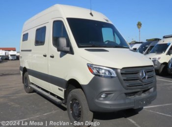 New 2023 Winnebago Adventure Wagon BMH44M available in San Diego, California