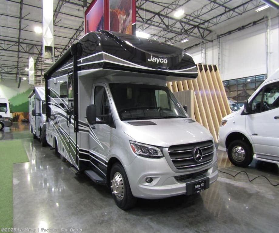 New 2025 Jayco Melbourne 24R available in San Diego, California