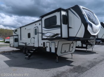 New 2023 Keystone Montana High Country 377FL available in Duncansville, Pennsylvania