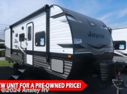 New 2024 Jayco Jay Flight 235MBH available in Duncansville, Pennsylvania