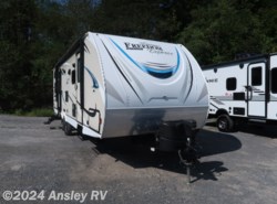 Used 2018 Coachmen Freedom Express Deep Slide 287BHDS available in Duncansville, Pennsylvania