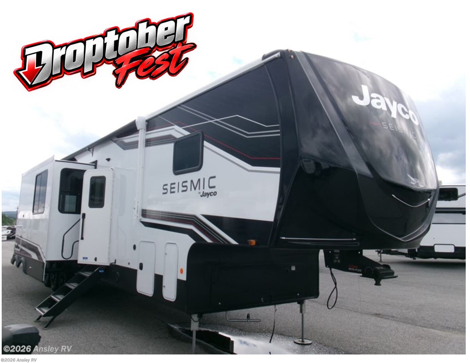 New 2026 Jayco Seismic 399 available in Duncansville, Pennsylvania
