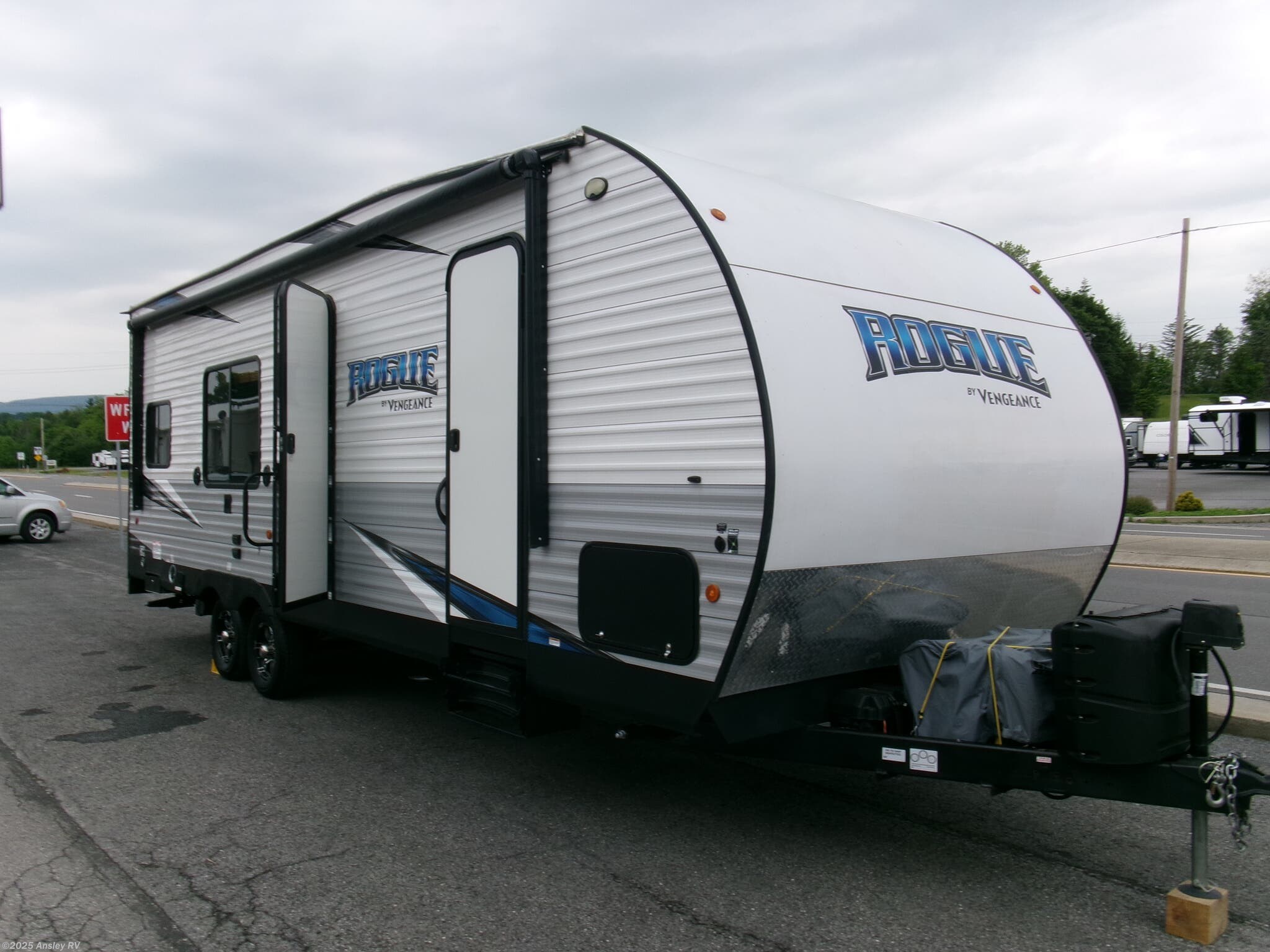 Used 2019 Forest River Vengeance Rogue 25V available in Duncansville, Pennsylvania