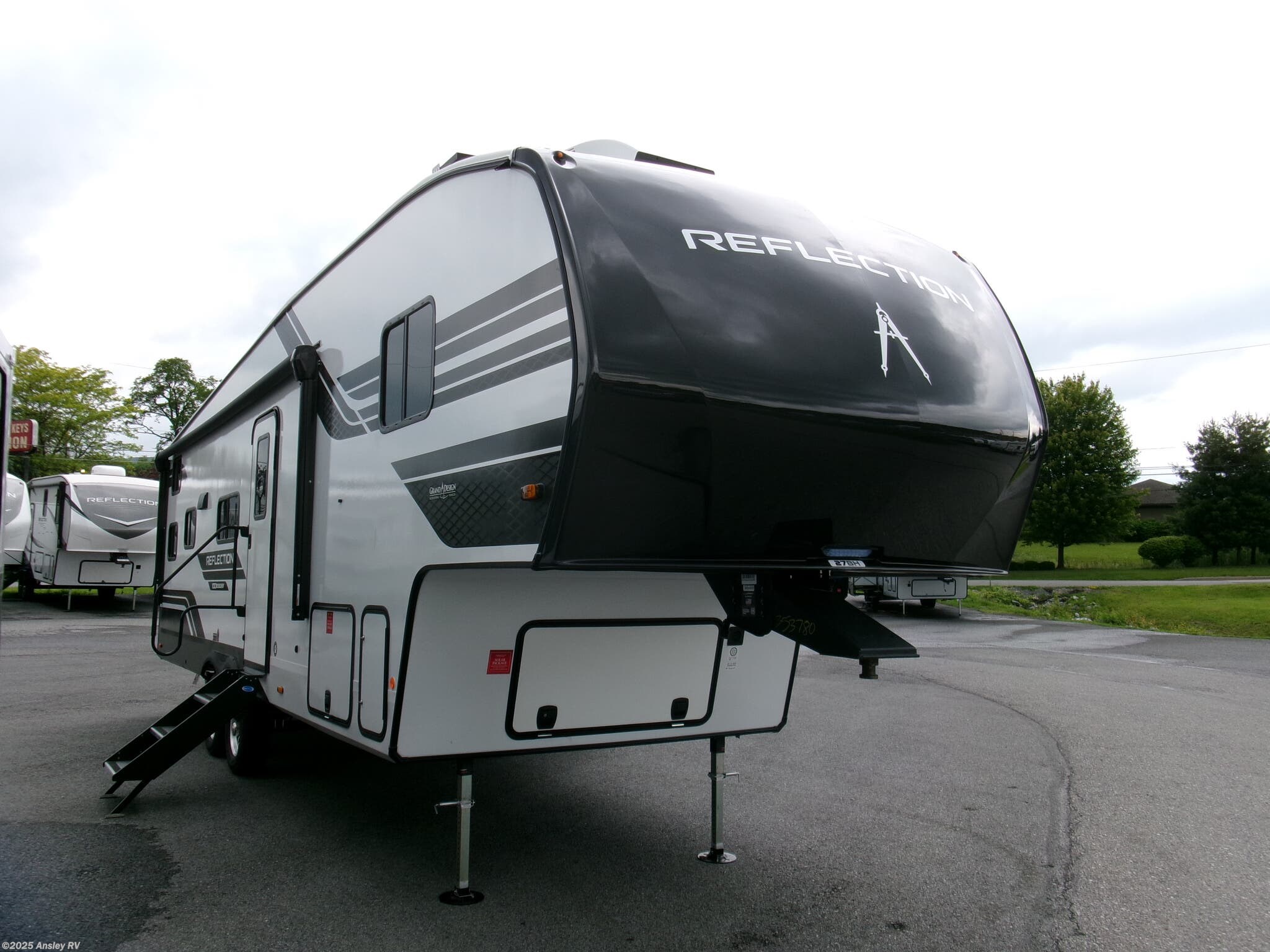 New 2026 Grand Design Reflection 100 Series 27BH available in Duncansville, Pennsylvania