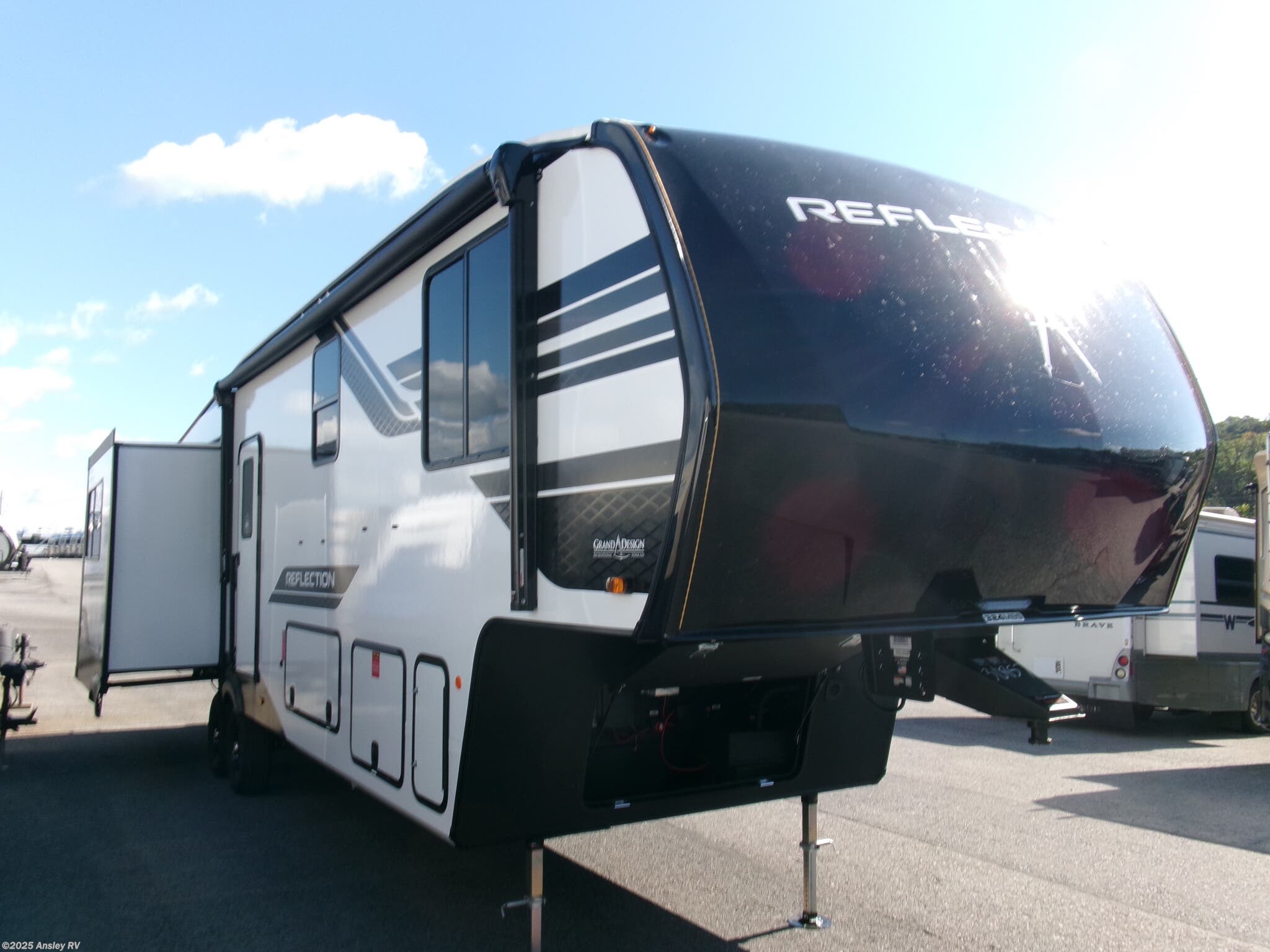 New 2026 Grand Design Reflection 324MBS available in Duncansville, Pennsylvania