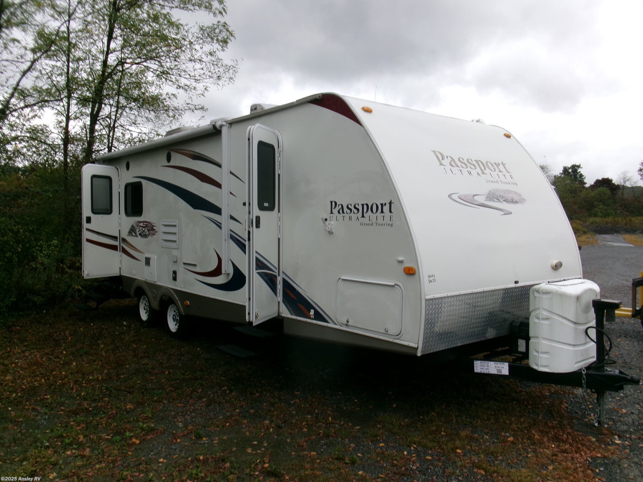 Used 2011 Keystone Passport Ultra Lite Grand Touring 2850 RL available in Duncansville, Pennsylvania