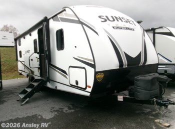 Used 2022 CrossRoads Sunset Trail Super Lite 242BH available in Duncansville, Pennsylvania