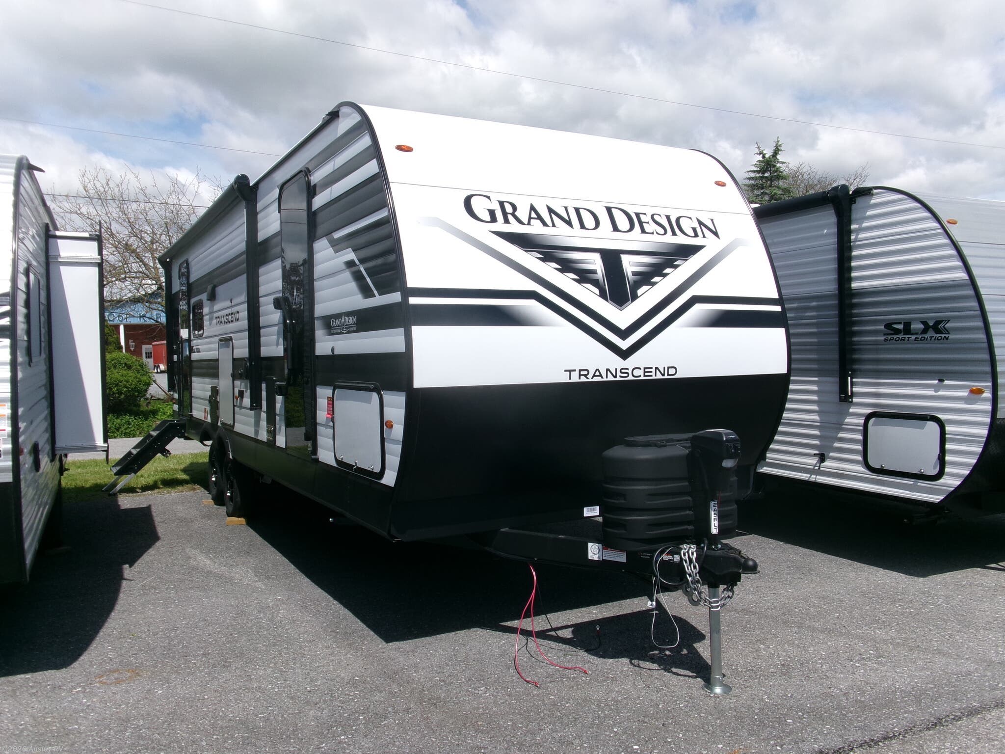 New 2026 Grand Design Transcend 245RLT available in Duncansville, Pennsylvania