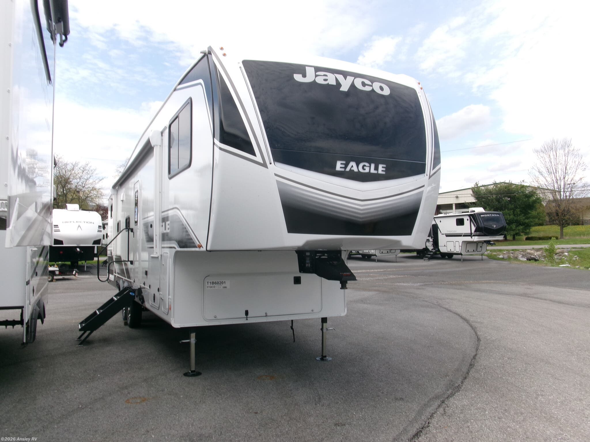 New 2026 Jayco Eagle HT 31QCD available in Duncansville, Pennsylvania