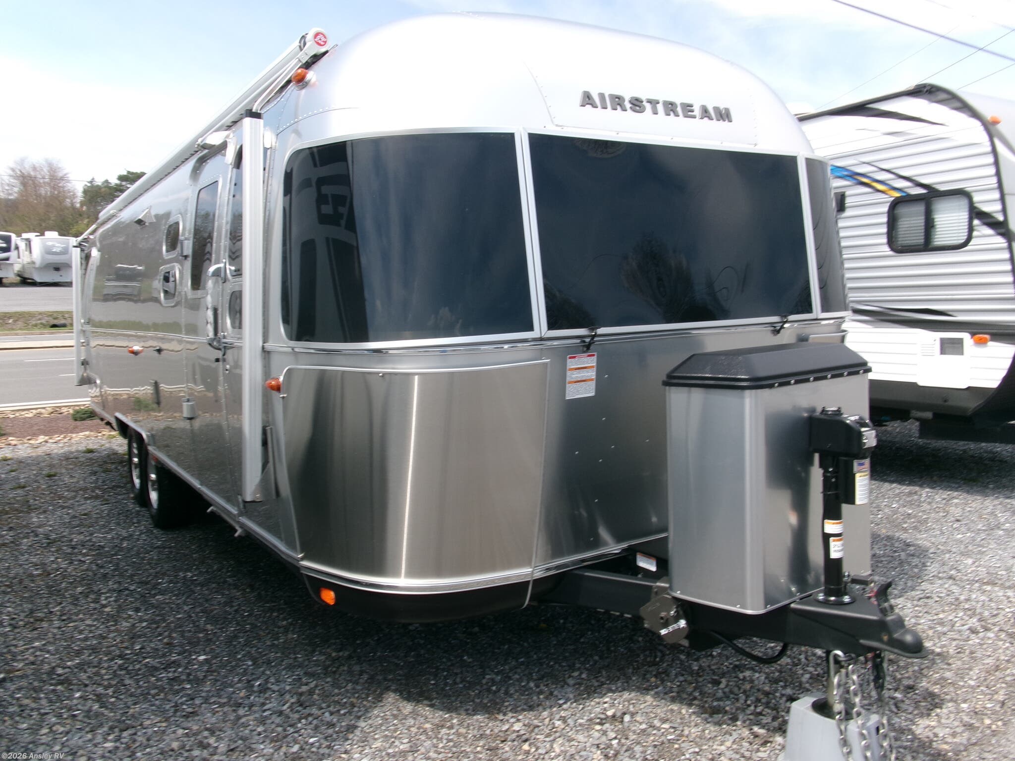 Used 2024 Airstream Classic 30RBT available in Duncansville, Pennsylvania