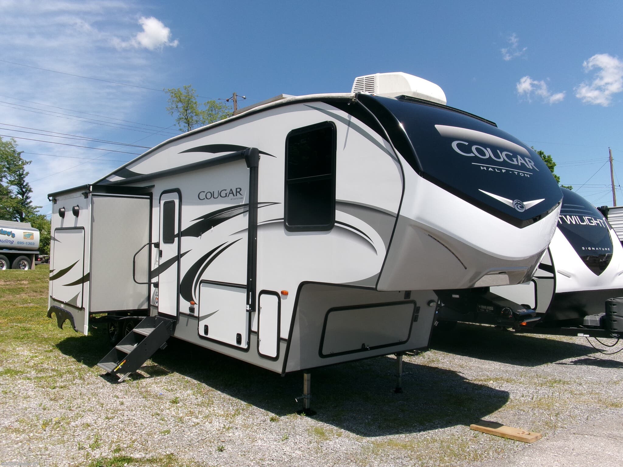 Used 2022 Keystone Cougar Half-Ton 29RKS available in Duncansville, Pennsylvania