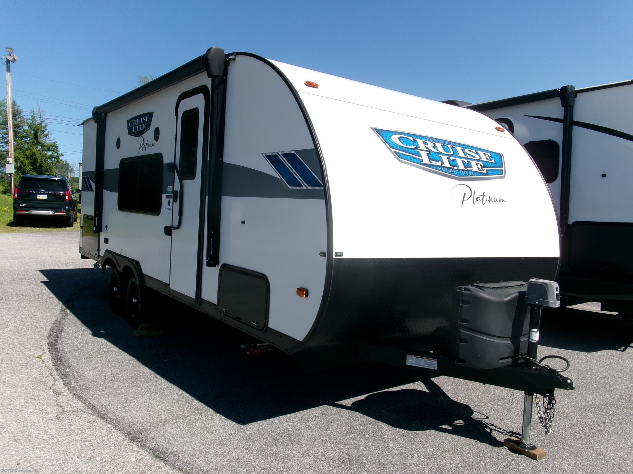 Used 2023 Forest River Salem Cruise Lite 19DBXLX available in Duncansville, Pennsylvania