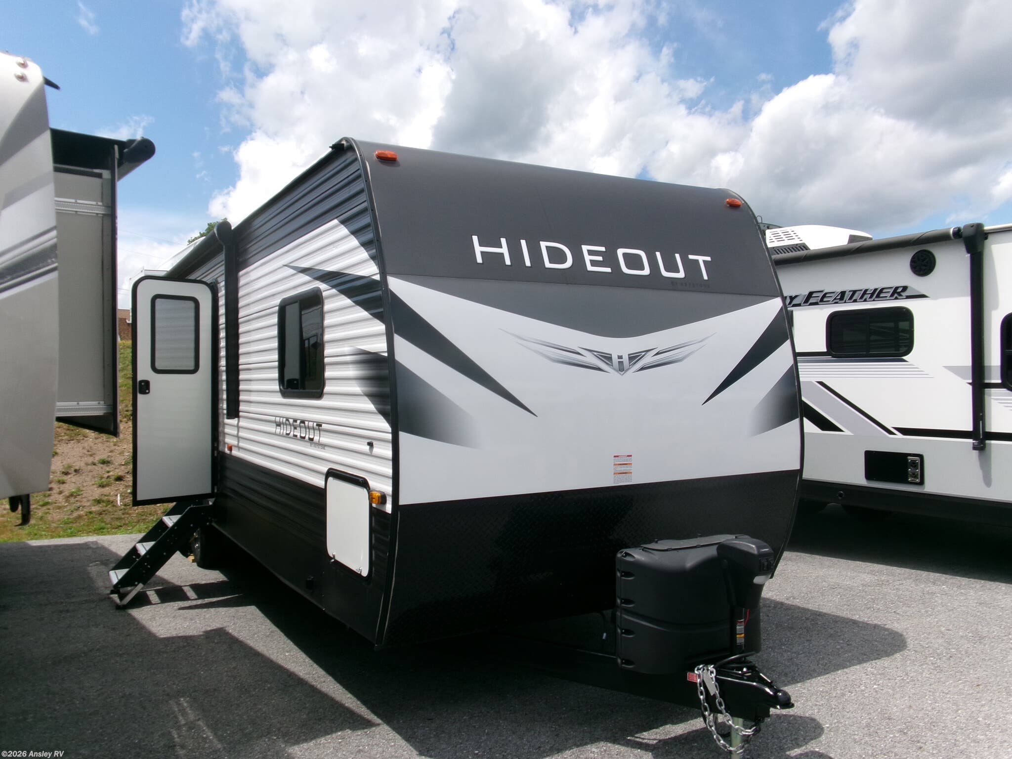 Used 2021 Keystone Hideout 28RKS available in Duncansville, Pennsylvania