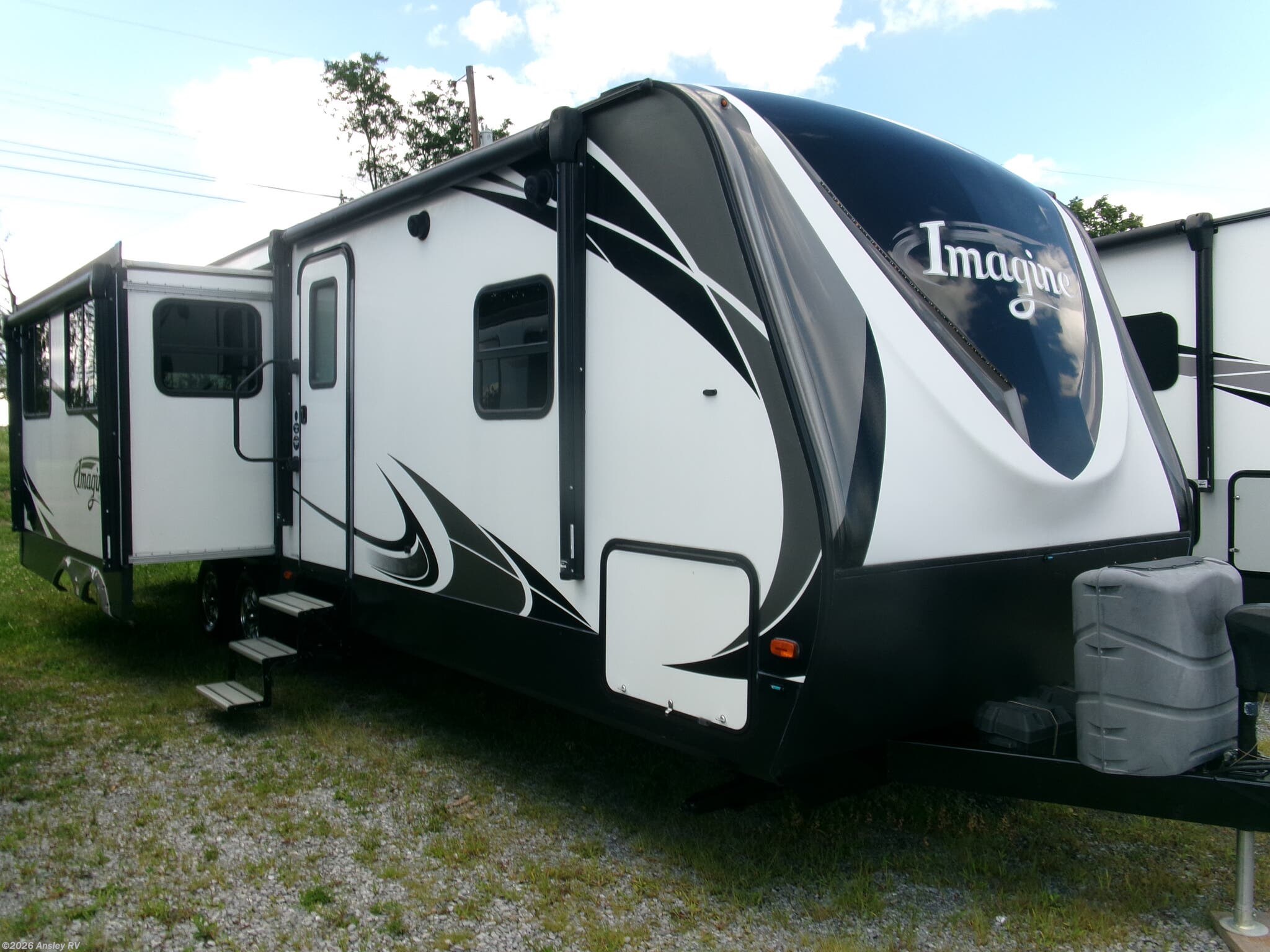 Used 2016 Grand Design Imagine 2950RL available in Duncansville, Pennsylvania