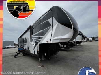 New 2022 Heartland Cyclone 4007 available in Muskegon, Michigan