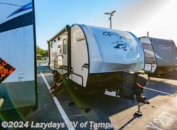 Used 2022 Highland Ridge Ultra Lite 19MBH available in Seffner, Florida
