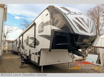 Used 2017 Dutchmen Voltage V-Series V3005 available in Gambrills, Maryland