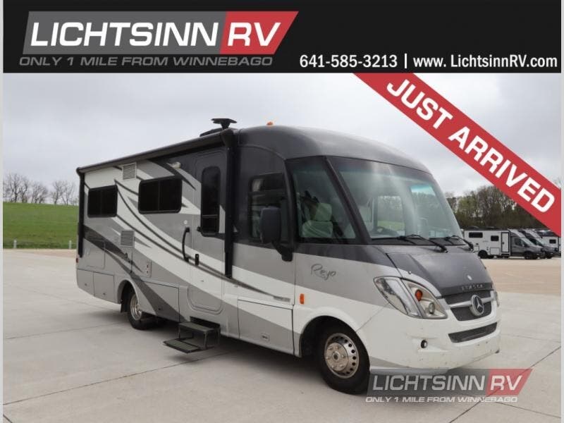 Used 2015  Itasca Reyo 25P by Itasca from Lichtsinn RV in Forest City, IA