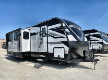 New 2023 Grand Design Imagine 3210BH available in Sanger, Texas