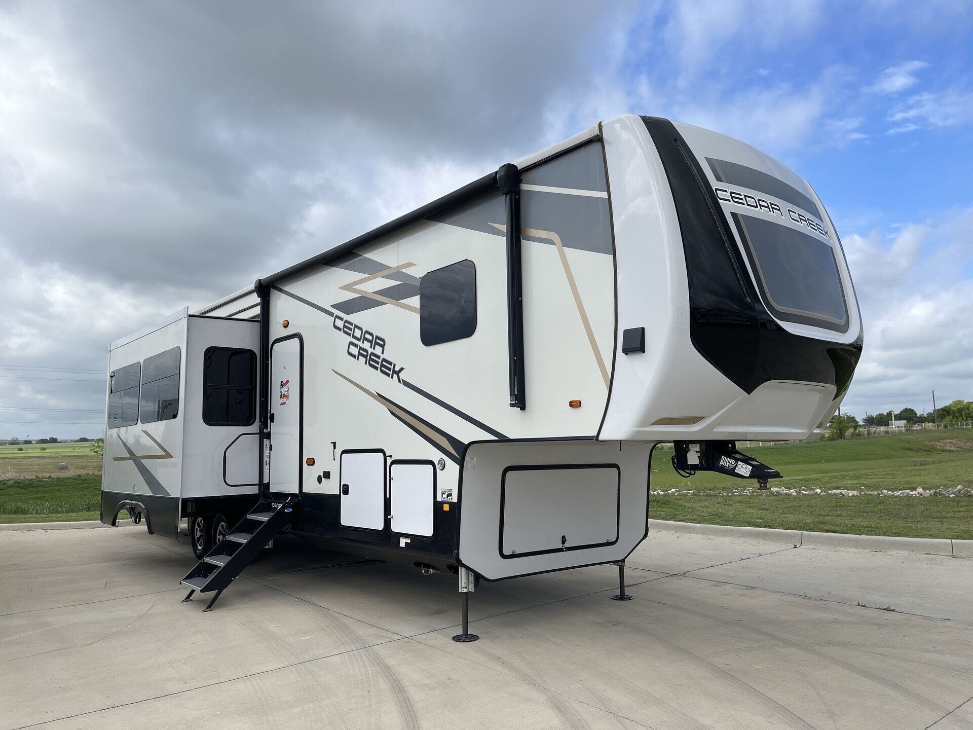 Used 2023 Forest River Cedar Creek 375BHO available in Sanger, Texas