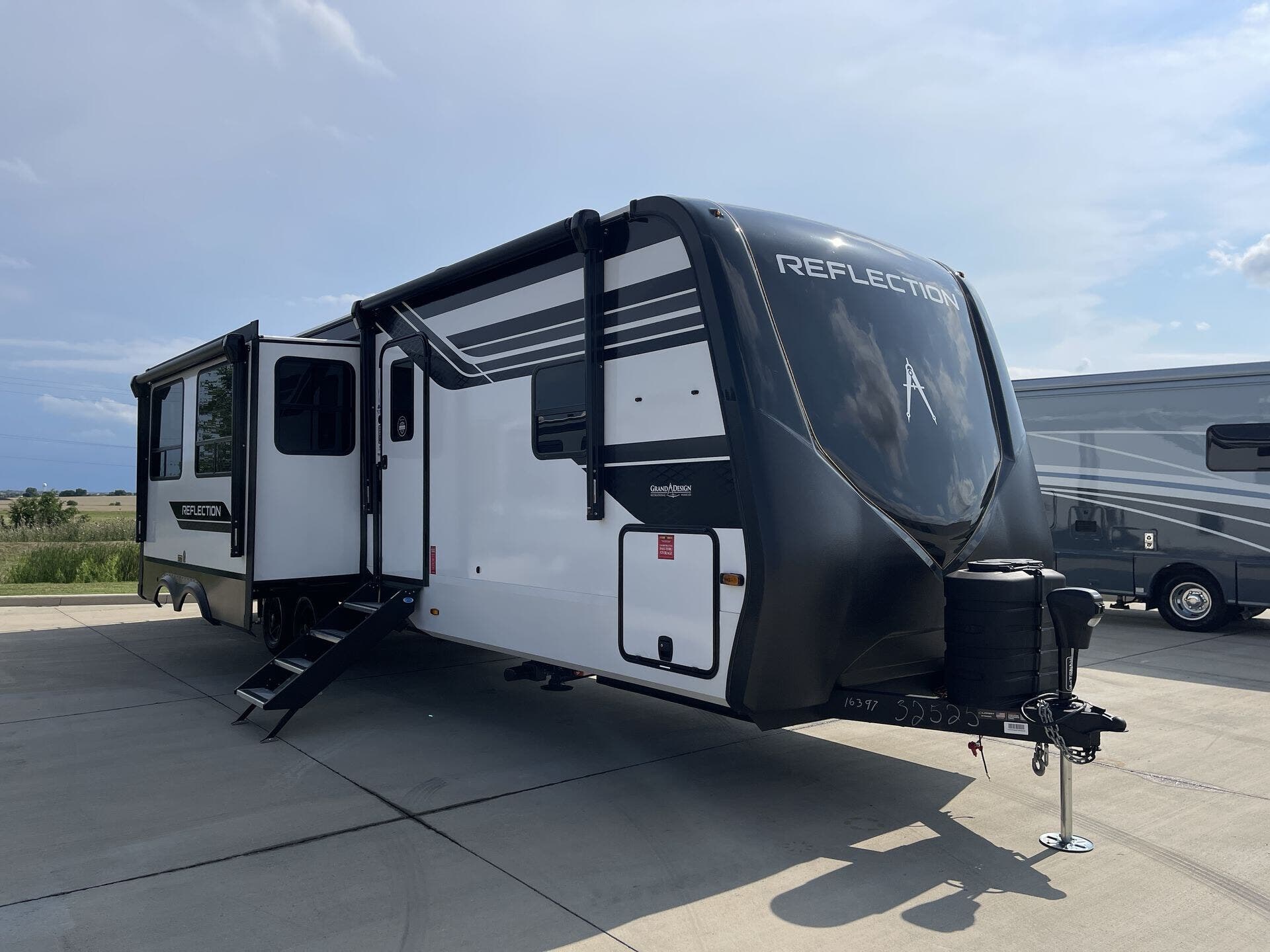 New 2026 Grand Design Reflection 342BHTS available in Sanger, Texas
