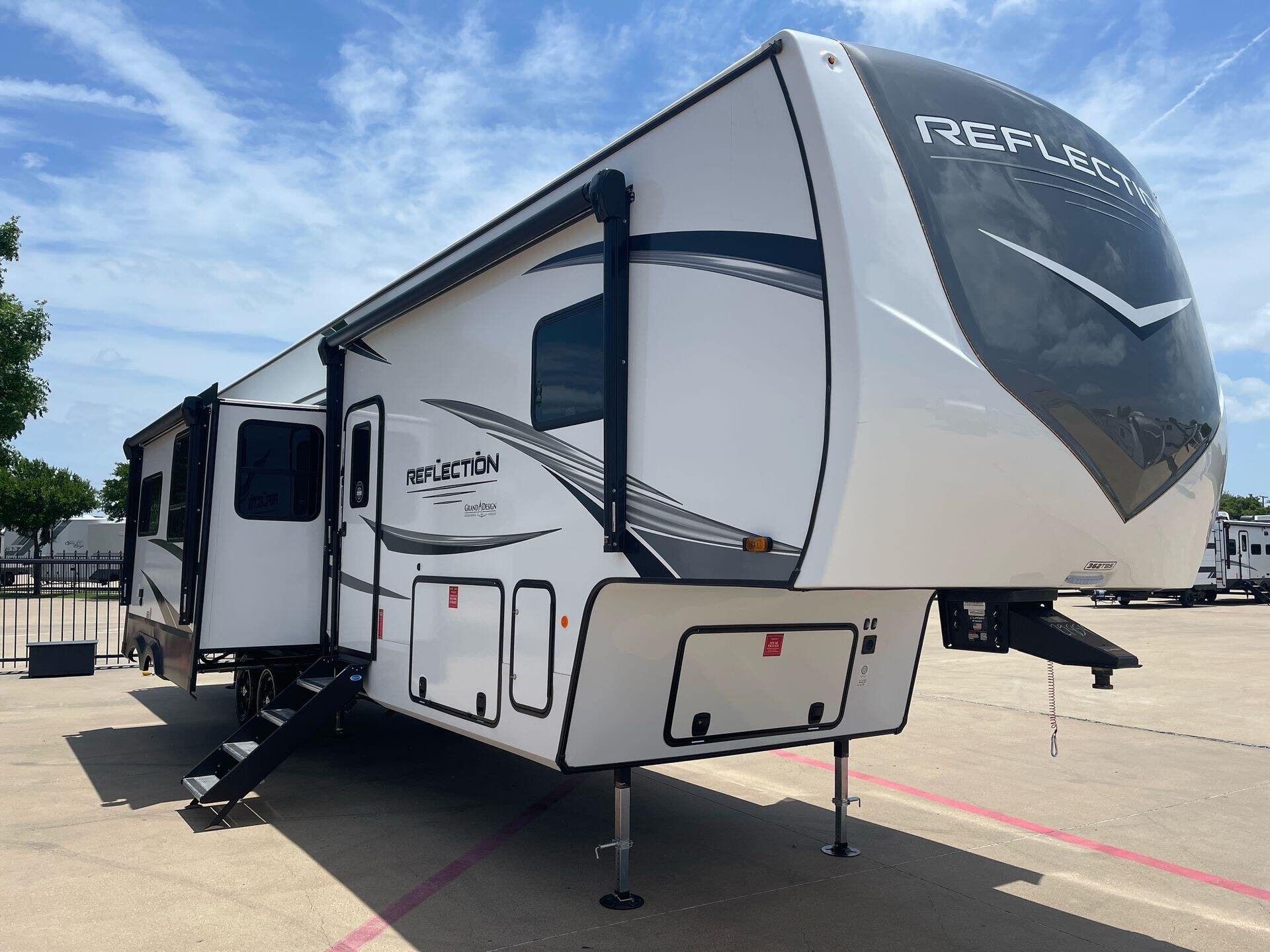 New 2025 Grand Design Reflection 362TBS available in Fort Worth, Texas