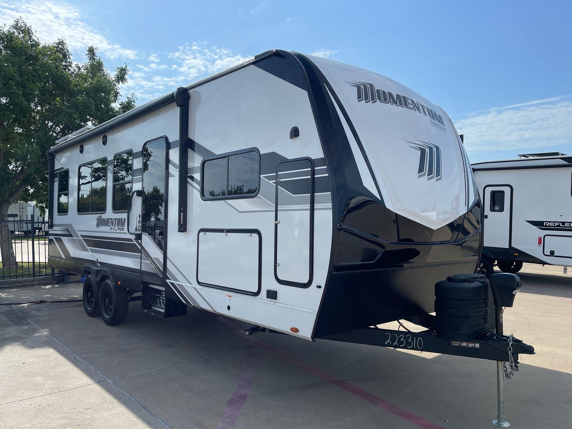 New 2026 Grand Design Momentum G-Class 25G available in Fort Worth, Texas