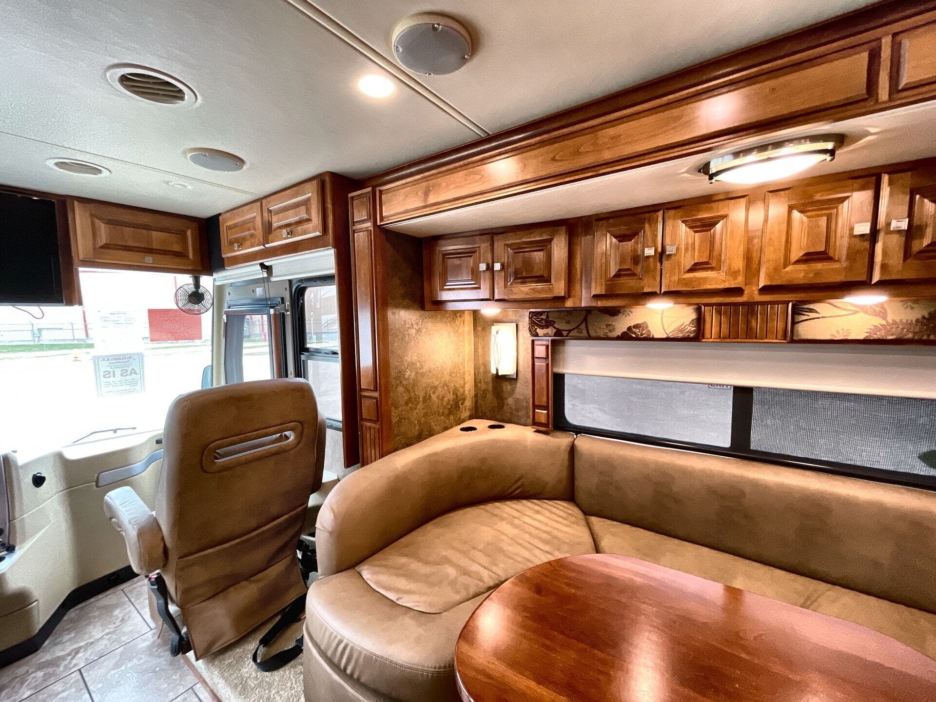 Used 2014 Tiffin Allegro Breeze 32RB available in Fort Worth, Texas