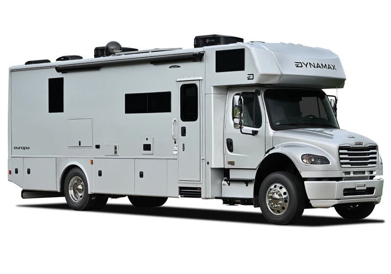Used 2025 Dynamax Corp Europa 32KD available in Fort Worth, Texas