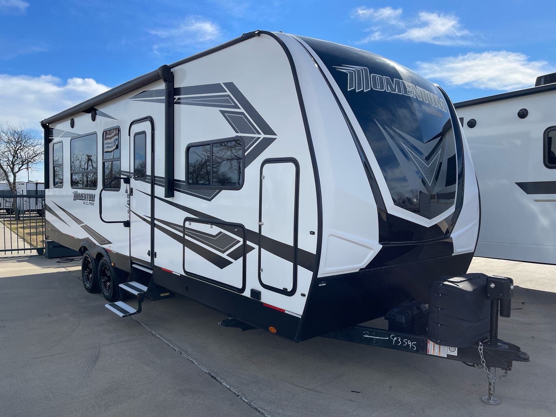 Used 2021 Grand Design Momentum 25G available in Fort Worth, Texas