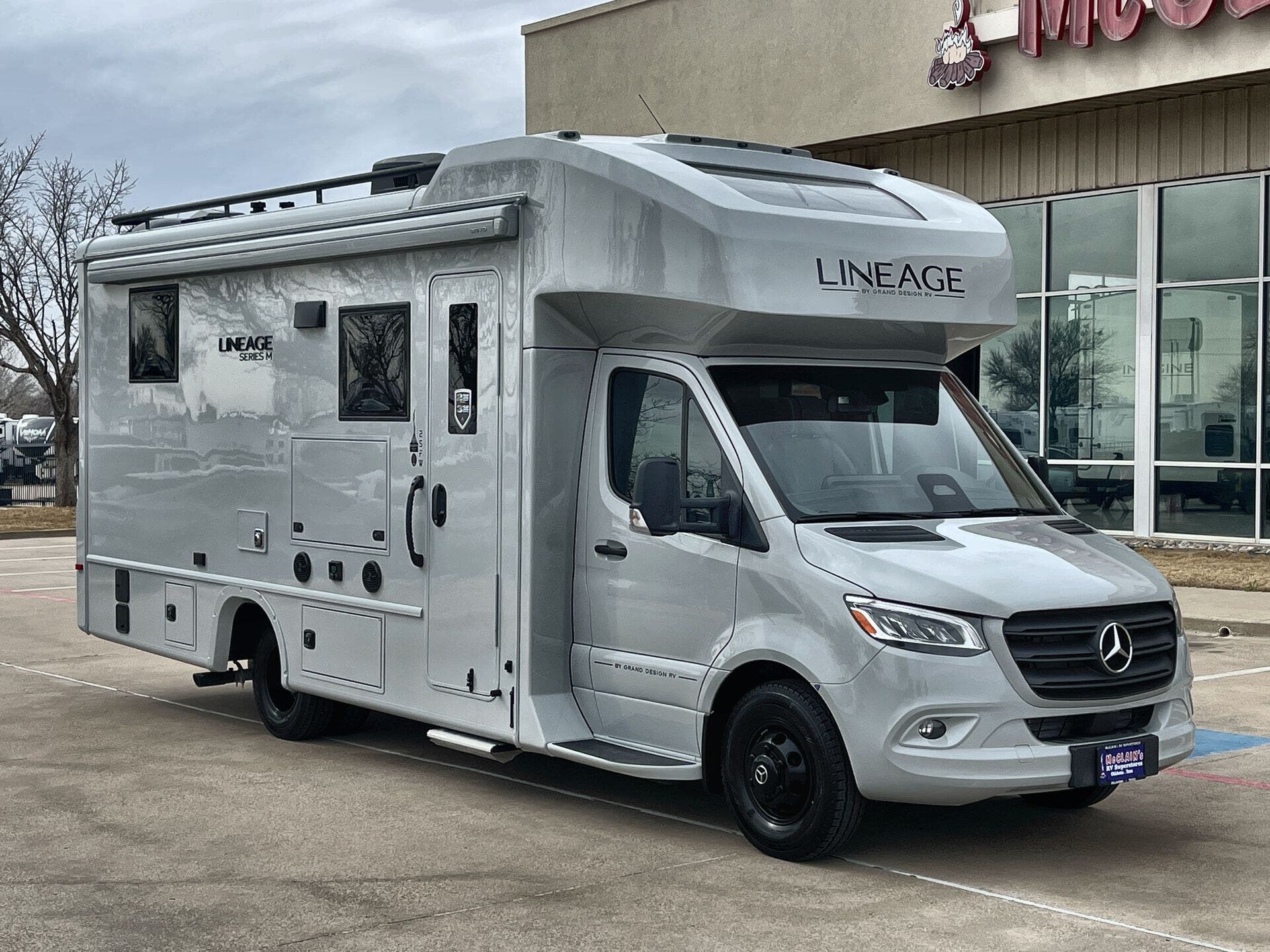 New 2026 Grand Design Lineage 25FW available in Fort Worth, Texas