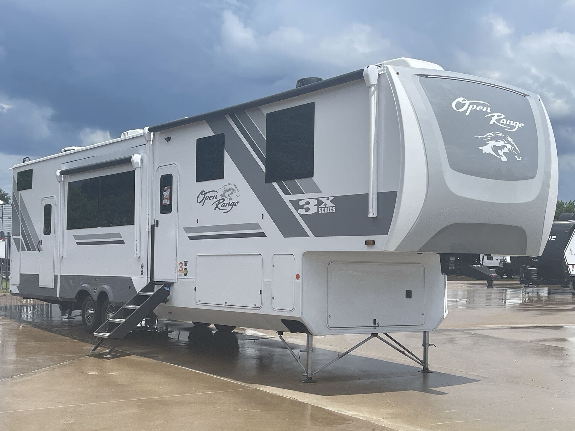 New 2026 Highland Ridge Open Range 3X 390TBS available in Fort Worth, Texas