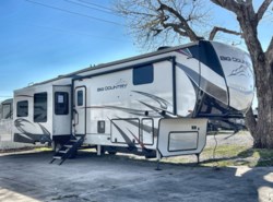 Used 2020 Heartland Big Country 3560SS available in Corinth, Texas